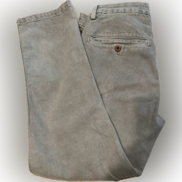 AMO Easy Relaxed Acid Wash Jeans - Picture 3 of 5